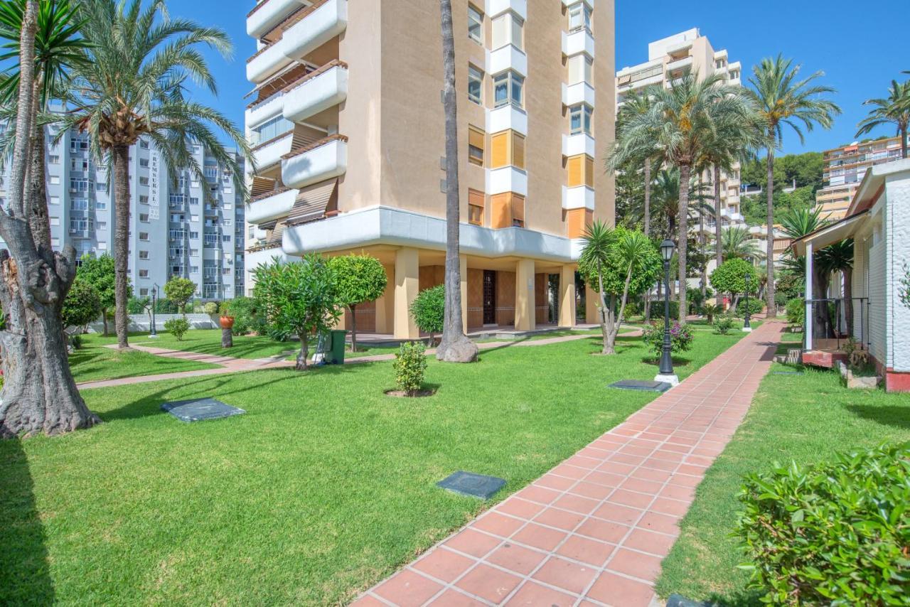 Arpa De Treboles - Carihuela Views! Apartment Torremolinos Luaran gambar