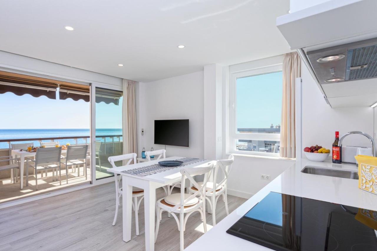 Arpa De Treboles - Carihuela Views! Apartment Torremolinos Luaran gambar