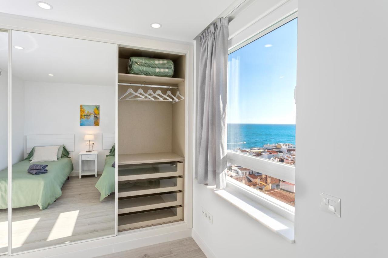 Arpa De Treboles - Carihuela Views! Apartment Torremolinos Luaran gambar